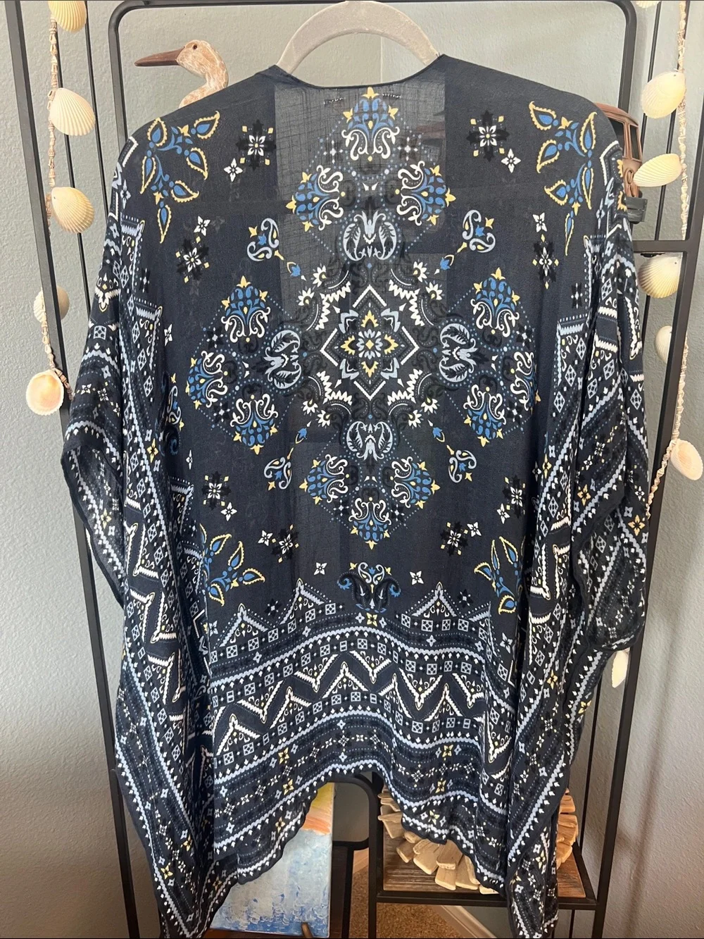 Lucky Brand lightweight lucky